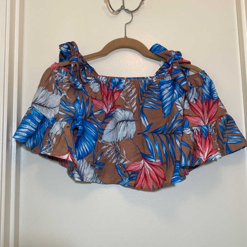 L’Atiste By Amy Floral Crop
